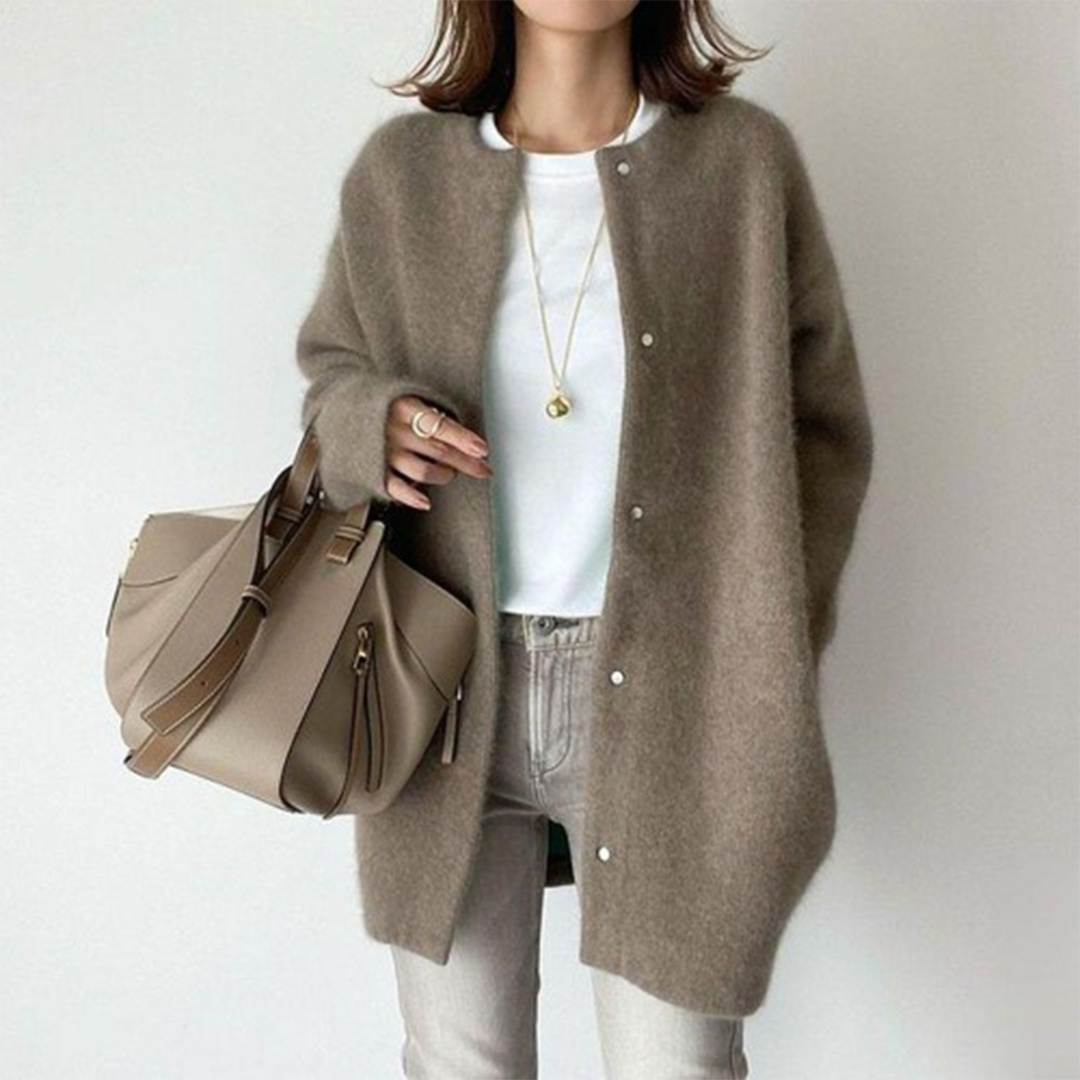 Mary - Comfortable Cardigan
