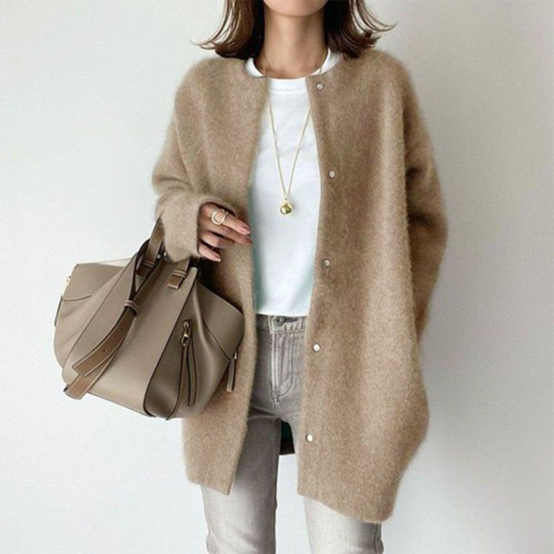 Mary - Comfortable Cardigan