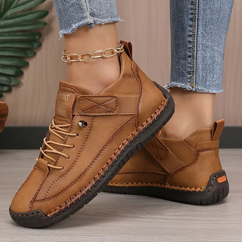 Victoria | Comfortable, Supportive Sneakers